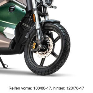 Vorderrad von Elektromotorrad Super Soco TC Wanderer 75 km/h