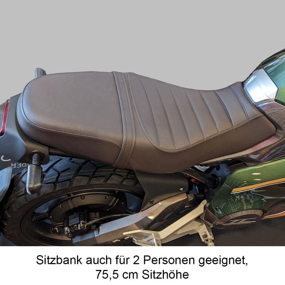 Sitzbank von Elektromotorrad Super Soco TC Wanderer 75 km/h