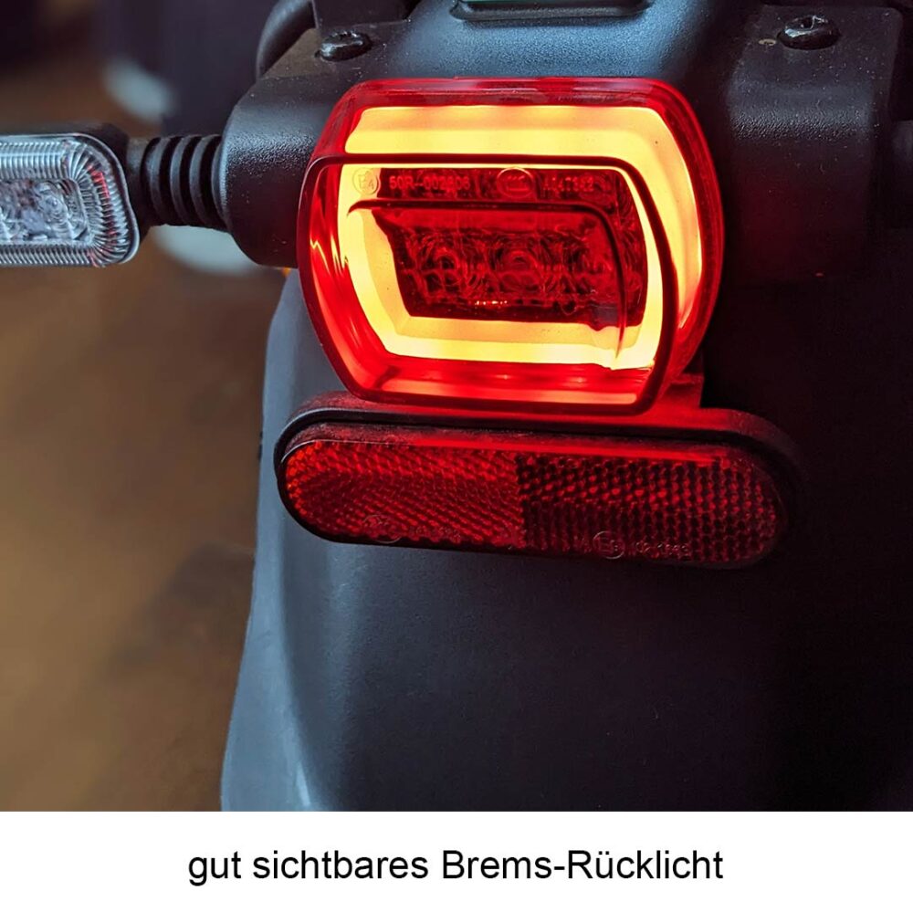 Rücklicht von Super Soco TC Max Elektromotorrad