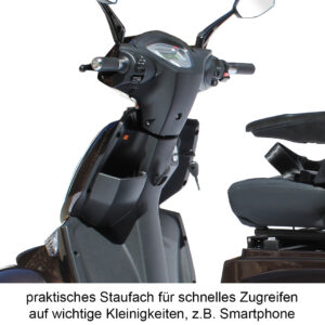 Staufach an Lenksäule von Eco Engel 530 Seniorenmobil